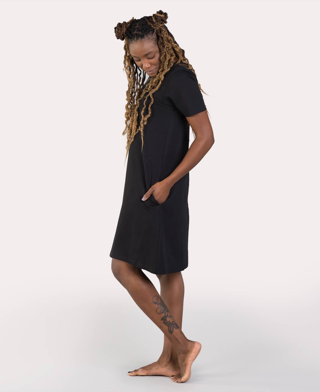 Soul Flower - Organic T-Shirt Dress with Pockets - Black